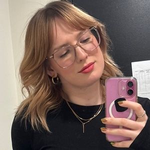 Meet your Posher, Tabitha